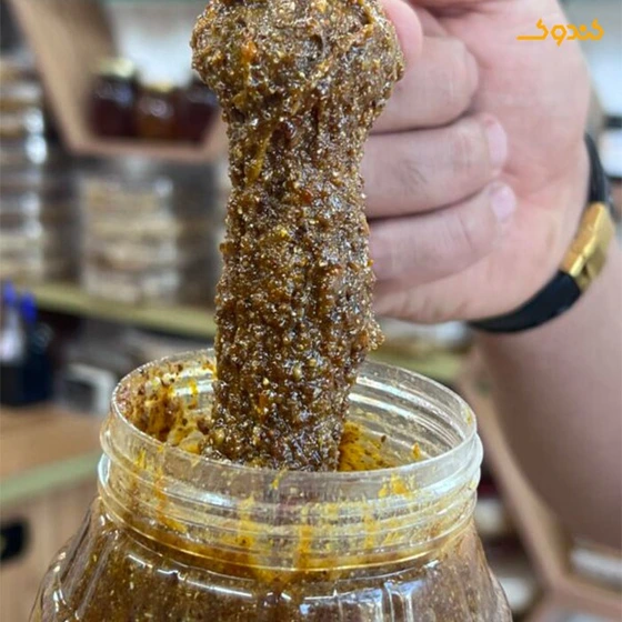 معجون گیاهی کلحر پاکستانی ترکیب ۱۶ گیاه و 20گرم ژل رویال برای افزایش وزن سالم و عضله‌سازی/یک کیلو